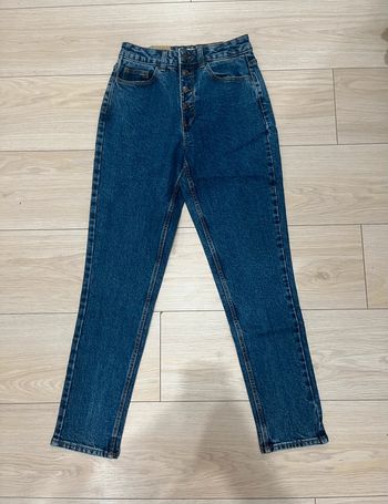 Jeans Kiabi neuf t34