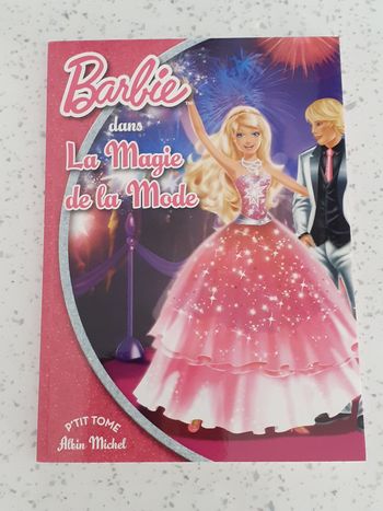 Livre de poche Barbie magie de la mode