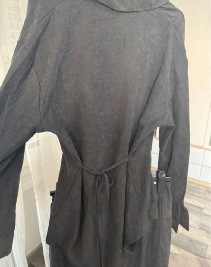 ensemble en velours noir - photo numéro 7