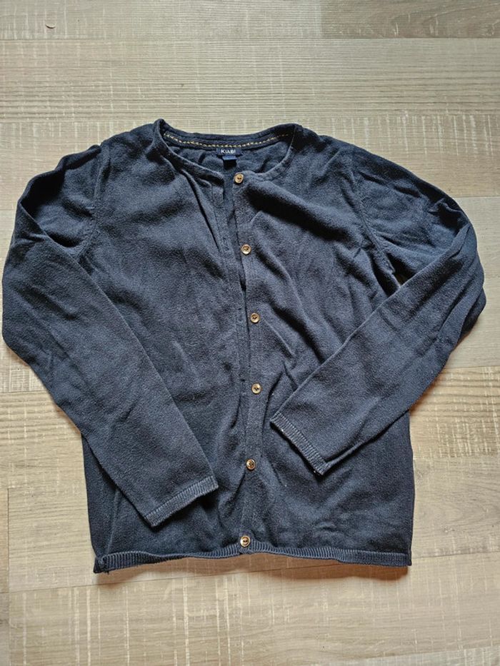 Gilet bleu à bouton