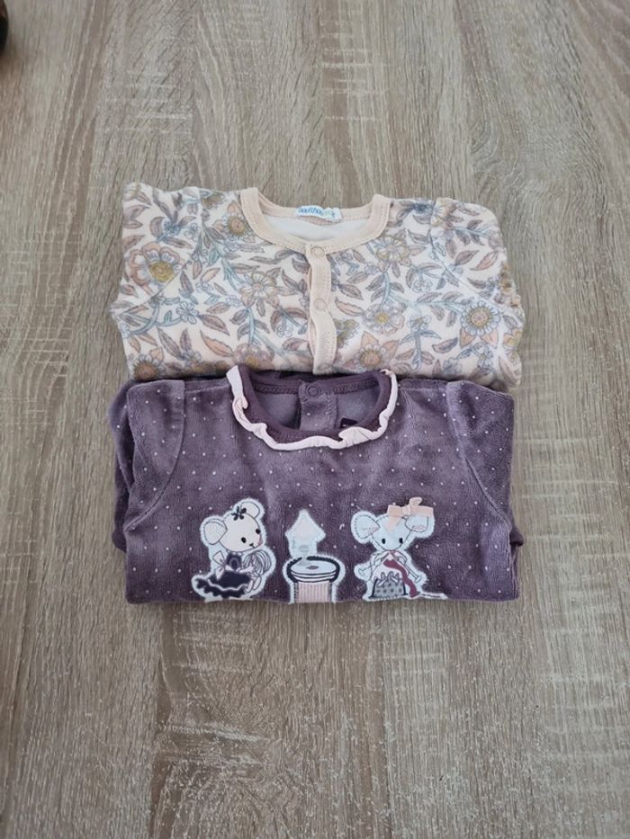 Lot de pyjamas - photo numéro 3
