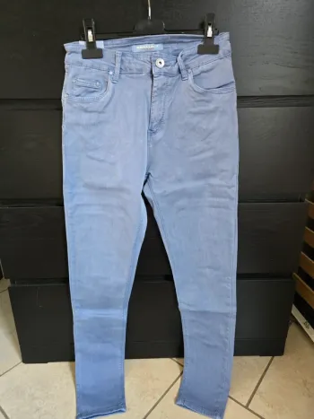 jeans bleu clair push up Ana & Lucy