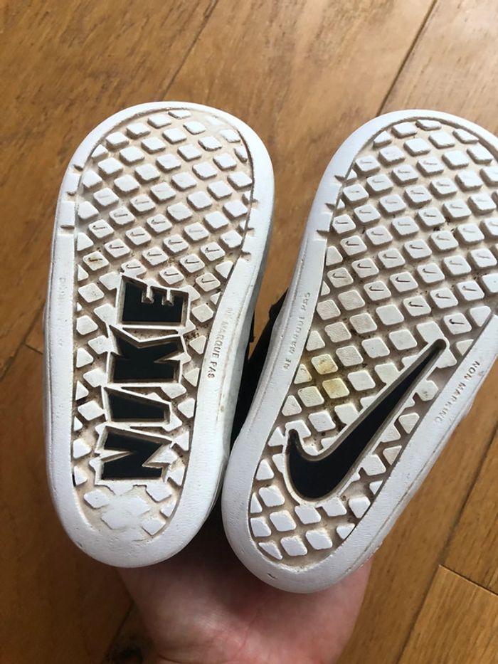 Basket Nike T23,5 - photo numéro 7