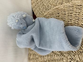 Doudou mouchoir hérisson TARTINE ET CHOCOLAT bleu 