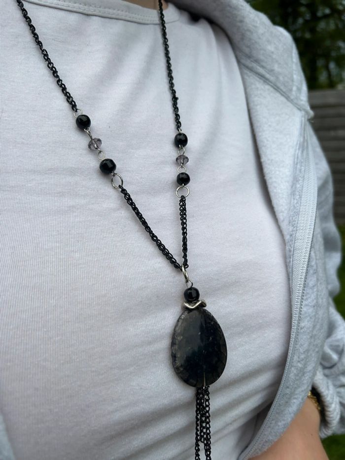 Collier perle noir - photo numéro 3