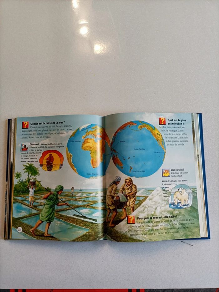 Livre terre de l' espace TB état - photo numéro 12