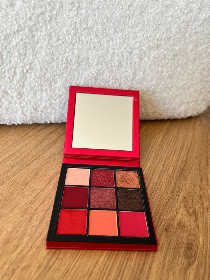 Palette de fards à paupières Huda beauty Ruby obsessions - photo numéro 2