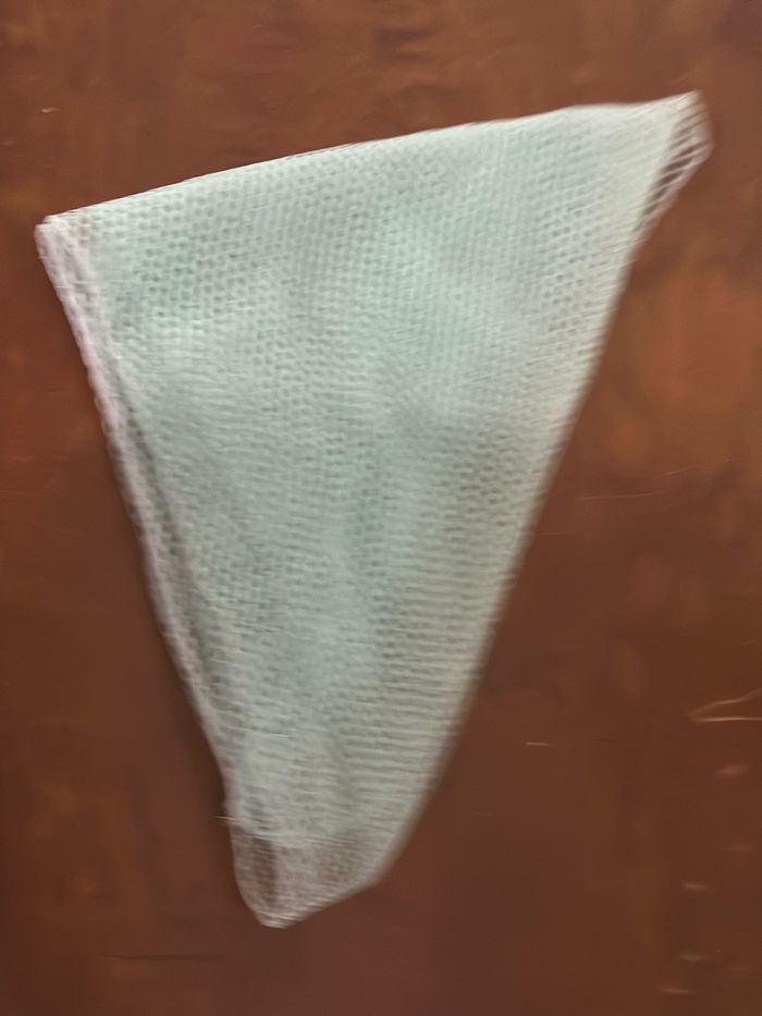 Filet à cheveux triangulaire - photo numéro 4