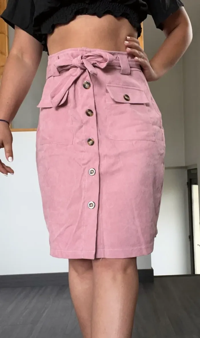 Jupe rose velours sexy