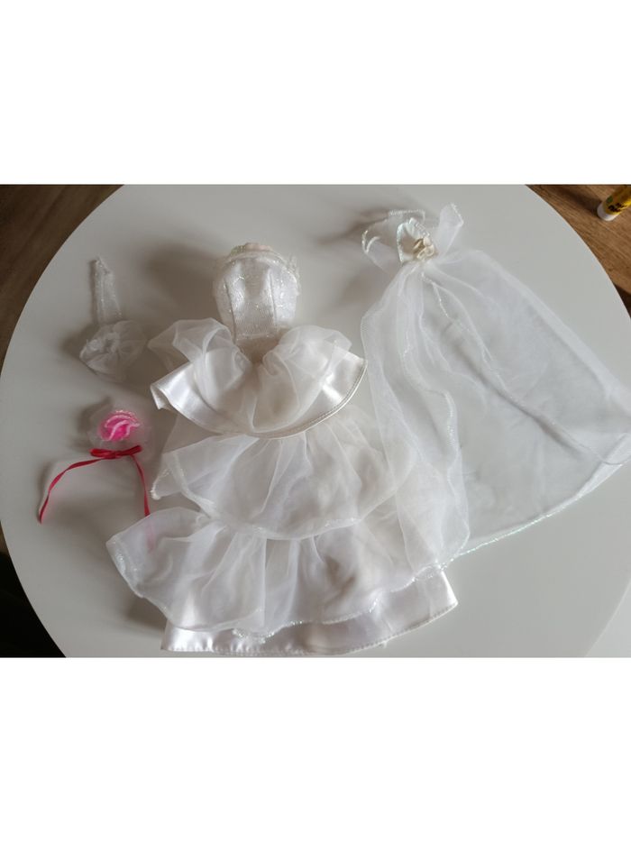 Robe de mariée Barbie vintage