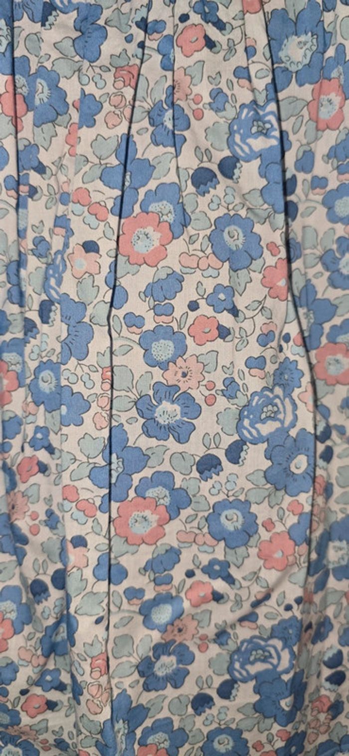 Robe en liberty, créatrice "Passeplume", 5 ans. Neuve - photo numéro 5