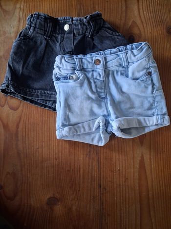 Short fille - 23 mois (86 cm) - Différentes Marques 