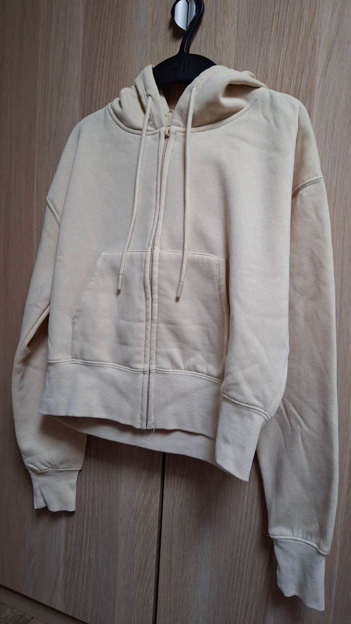 Sweat beige neuf jennifer