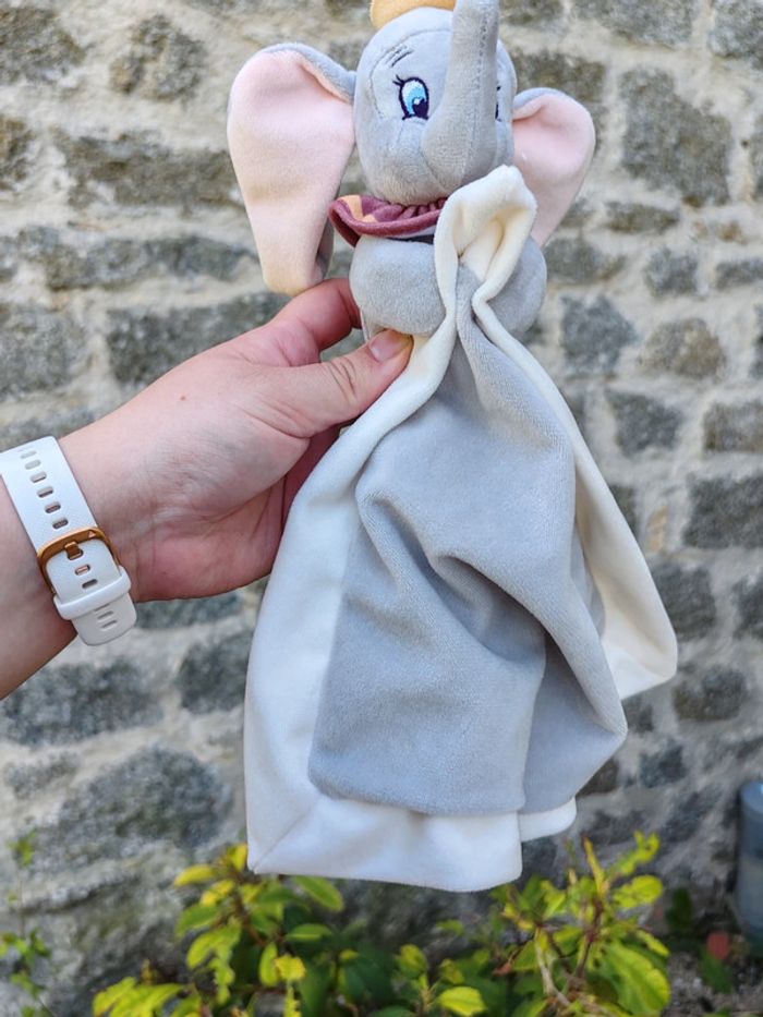 Doudou plat Disney Dumbo - photo numéro 2
