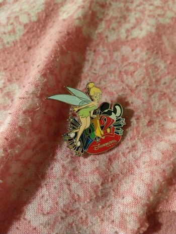 Pins Disney fée clochette