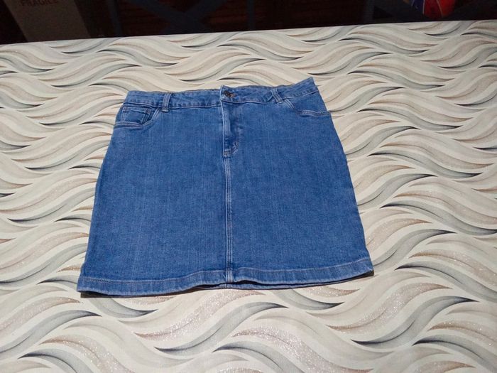 Jupe en jeans Kiabi taille 42