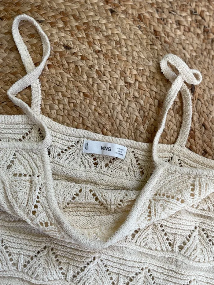 Top crochet / Débardeur en tricot beige - photo numéro 3