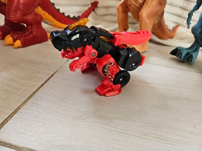 Lot figurines dinosaures et dragon - photo numéro 4