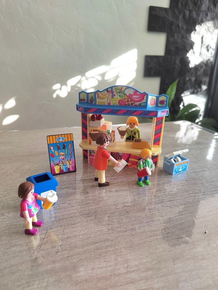 Stand de friandises playmobil en très bon état