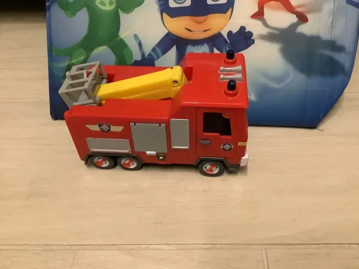 Camion Sam le pompier - photo numéro 6