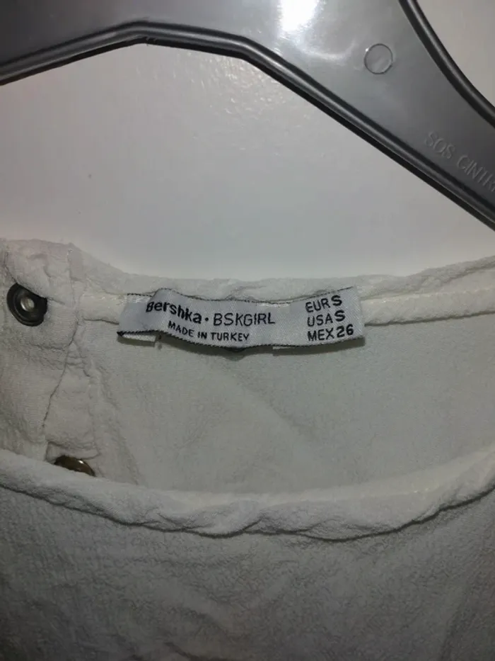 Haut Bershka taille S - photo numéro 3