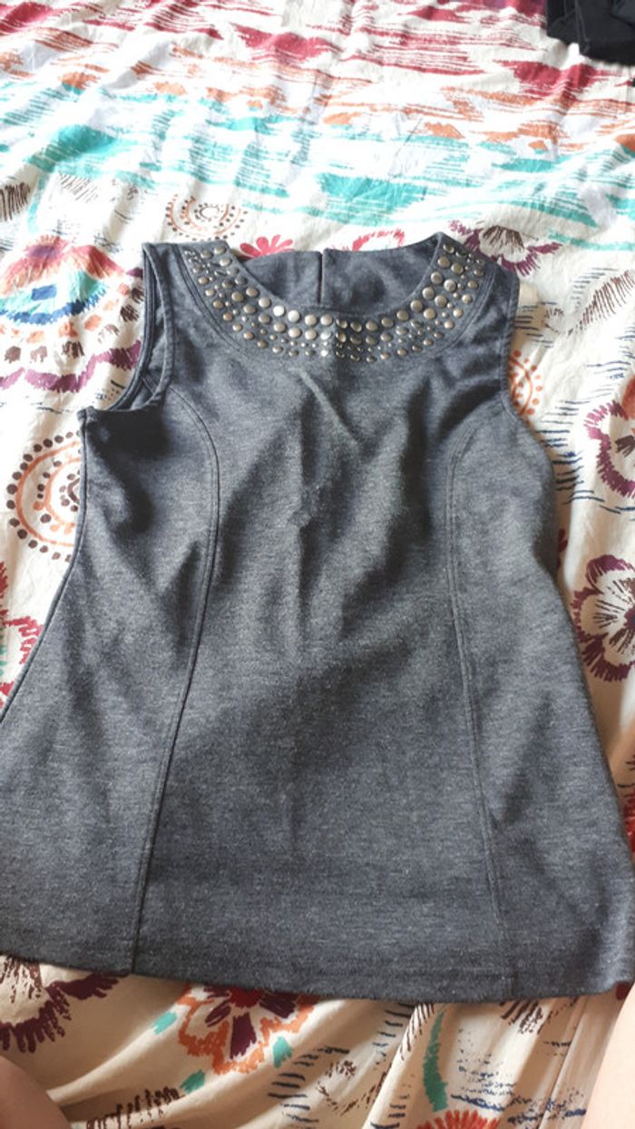Débardeur gris - photo numéro 3