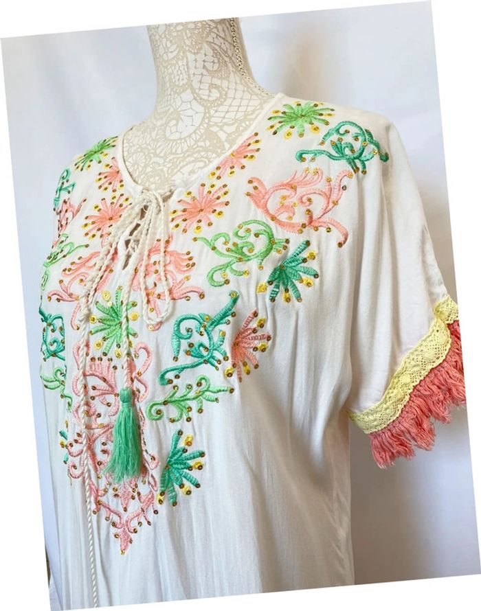 Blouse brodée vintage - photo numéro 2