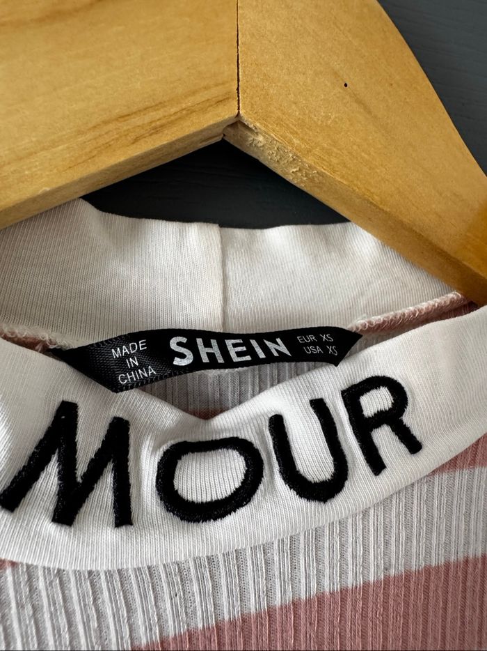 Tee shirt SHEIN taille XS - photo numéro 4