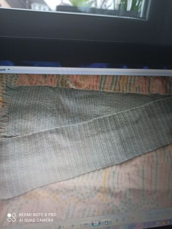 Écharpe en laine bleu ciel