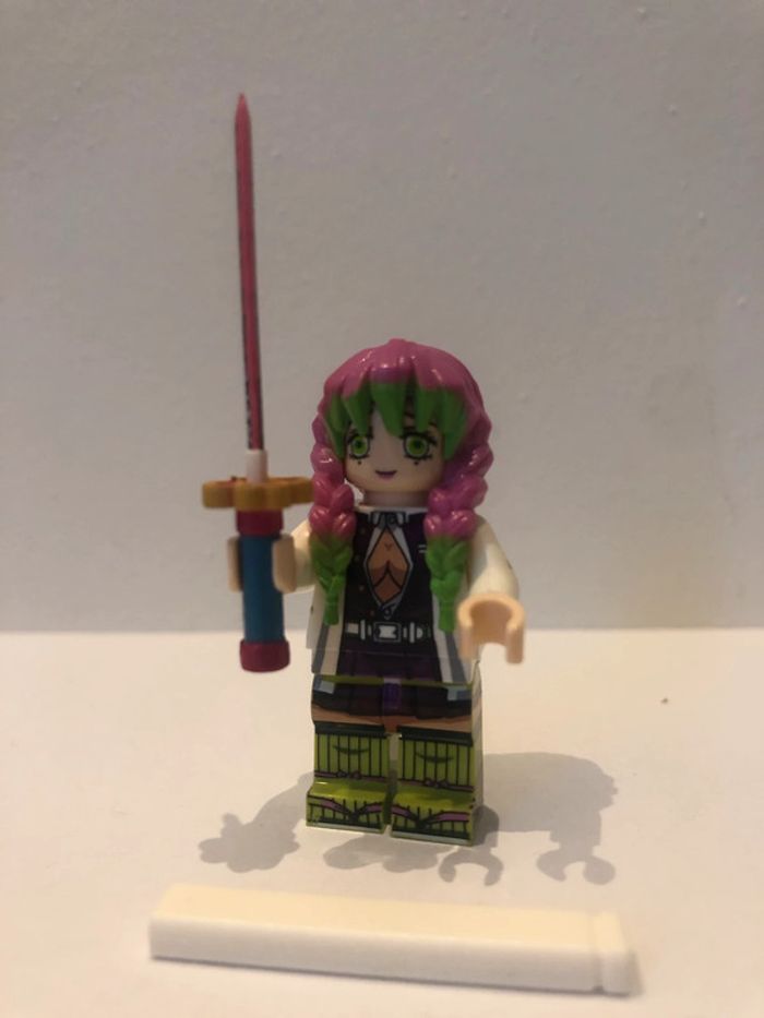 Figurine type lego Démon Slayer - photo numéro 2