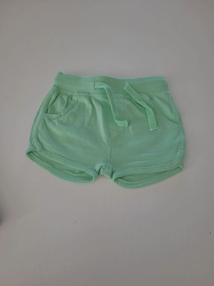 Short bébé