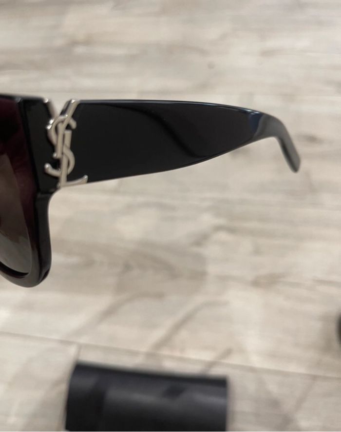Lunettes de soleil Saint Laurent neuves - photo numéro 7