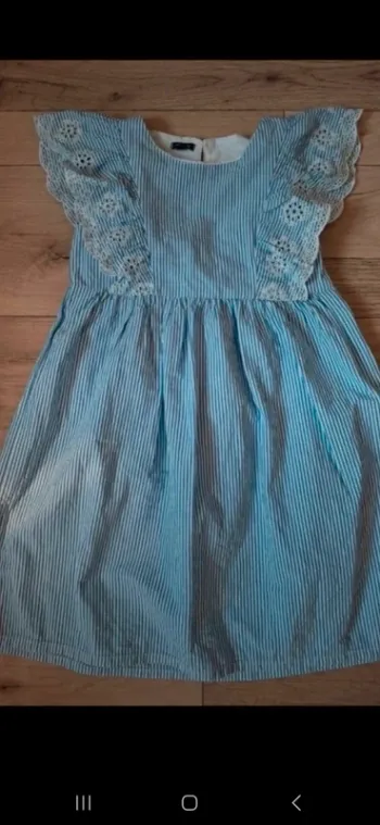 Robe 8 ans kiabi