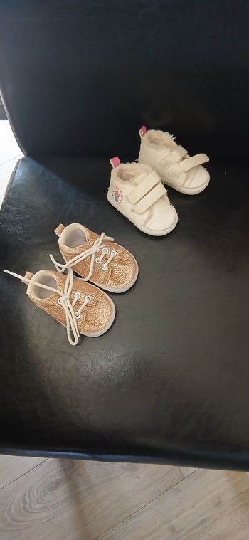 Chaussures bébé 3/6 mois