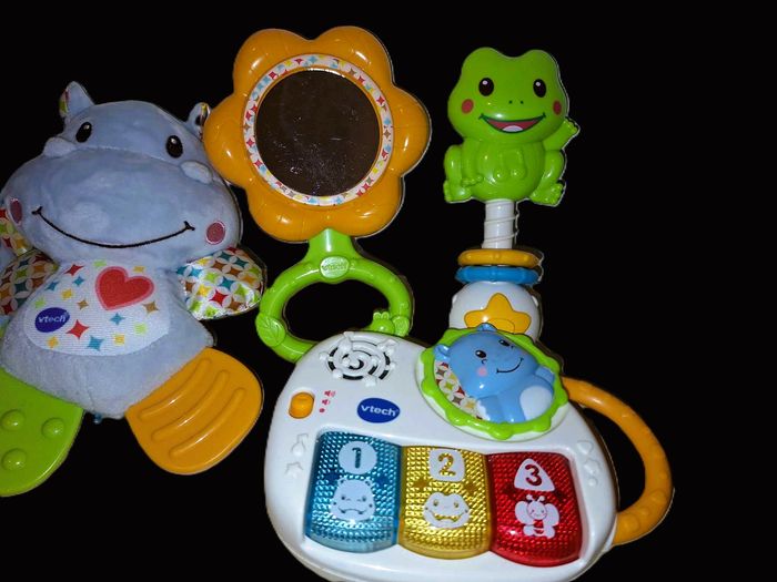 Gros lot 5 jouets Vtech Croc Hippo interactif + coffret éveil des sens - photo numéro 3
