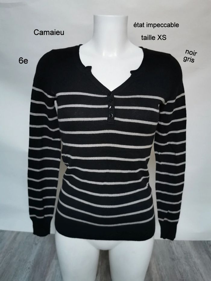 Pull à rayures col V Camaïeu taille 34