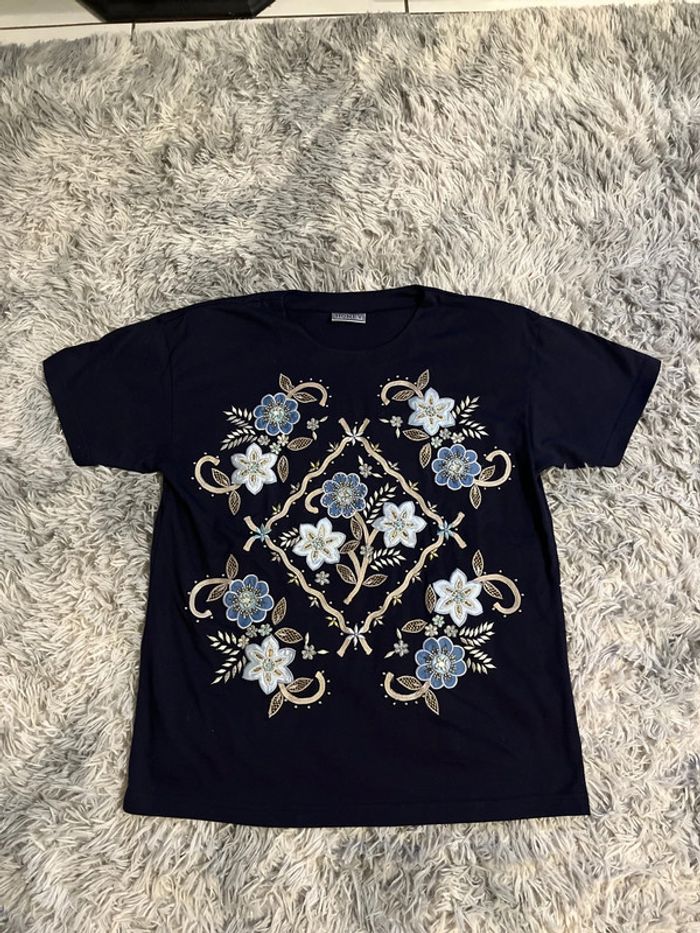 TEE shirt bleu marine