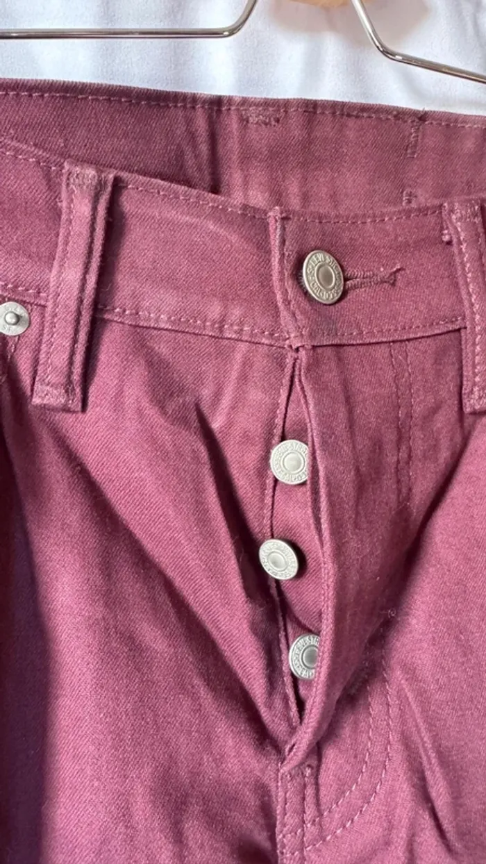 Jean Levi's 511 Bordeaux homme Taille XL 42 W32L32 - photo numéro 2