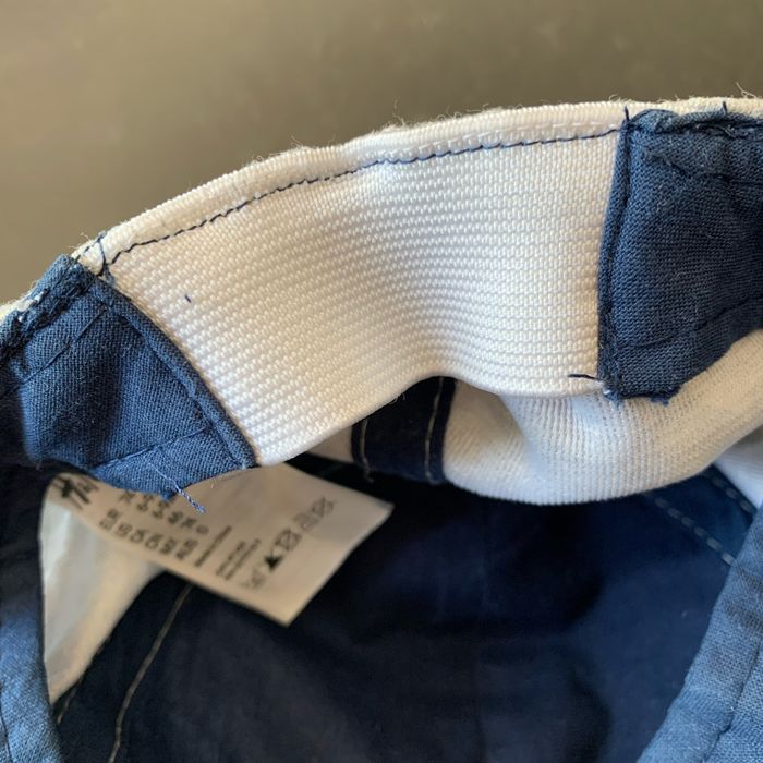 Casquette H&M 6-9 mois gris - photo numéro 3