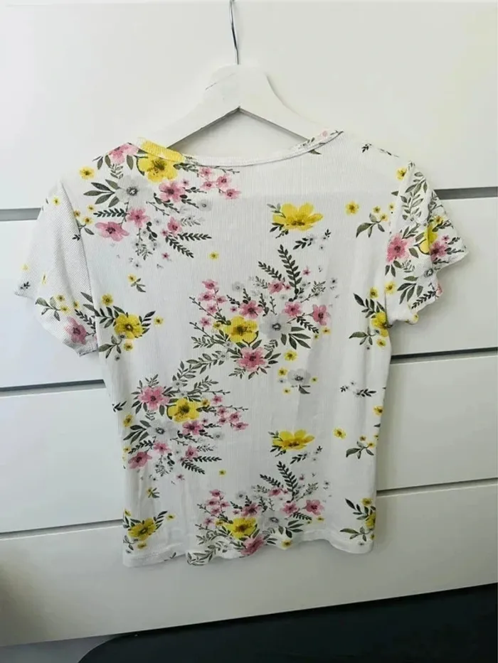 T shirt femme avec col rond guess - photo numéro 2