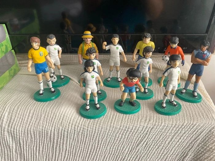 Figurines Olivier et Tom