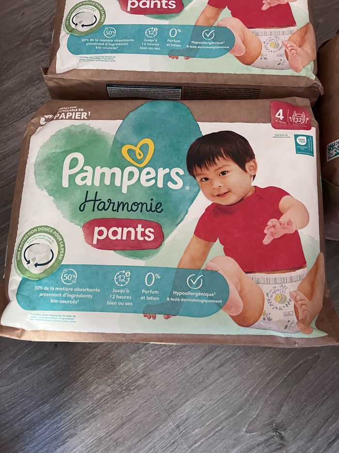 96 couches Pampers harmonie pants T4 - photo numéro 2