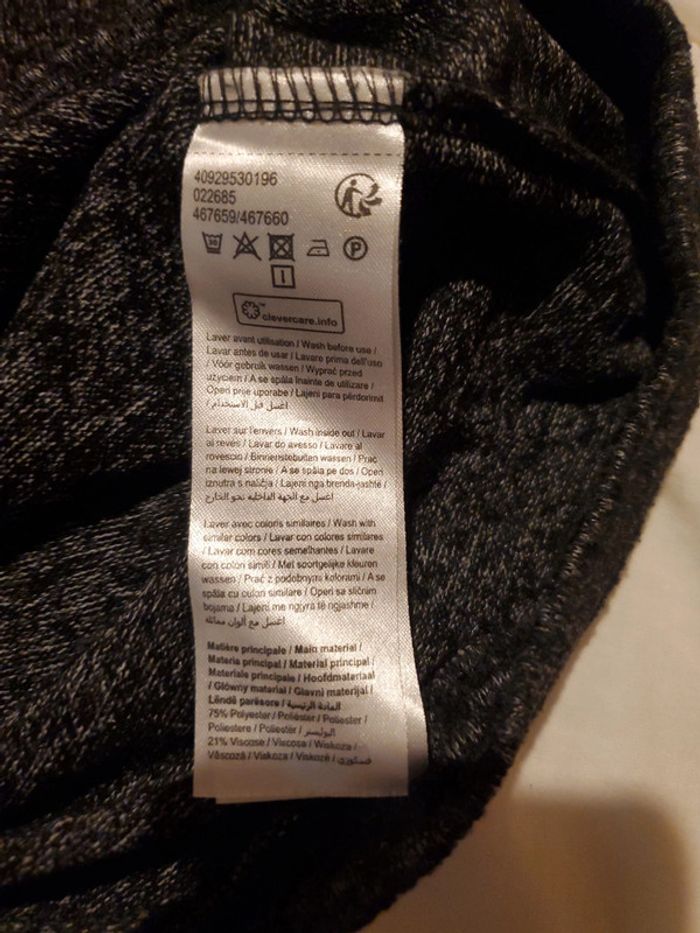 Pull élégant à sequins réversibles - photo numéro 4