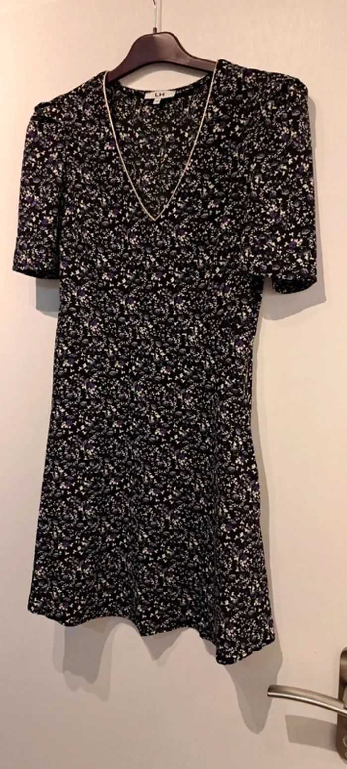 Robe fleurie, LH, 36