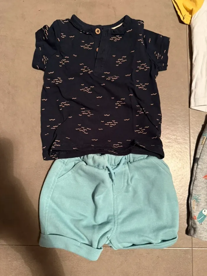 Lot de 2 ensembles été 9 mois - photo numéro 2