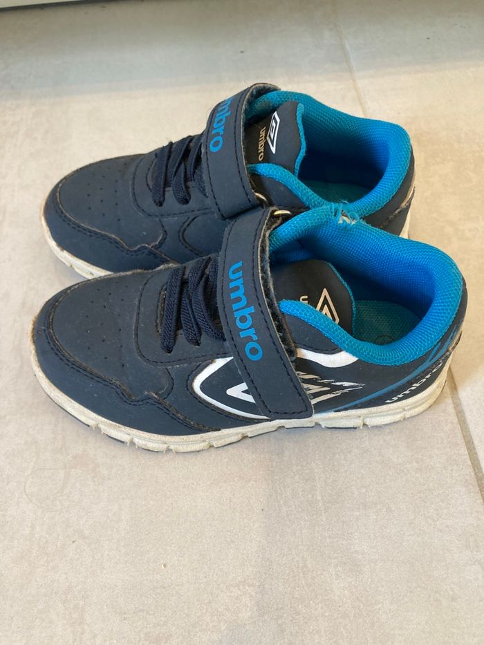 Baskets enfant Umbro T.25 - photo numéro 5