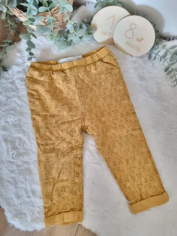 Pantalon jaune moutarde biche/ faon 18M