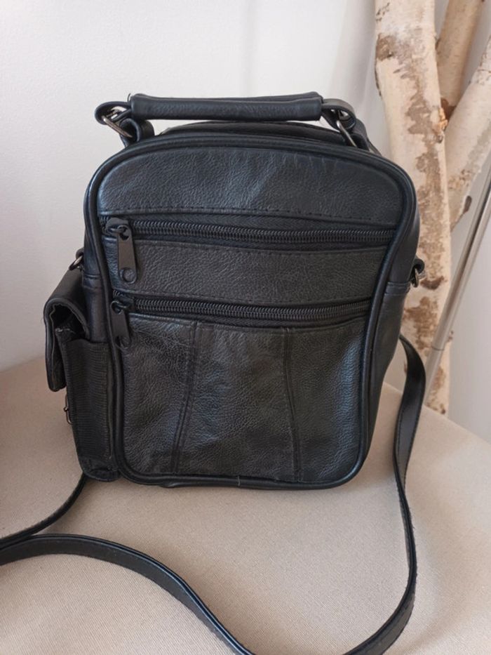Ancien sac multipoches avec bandoulière - photo numéro 2