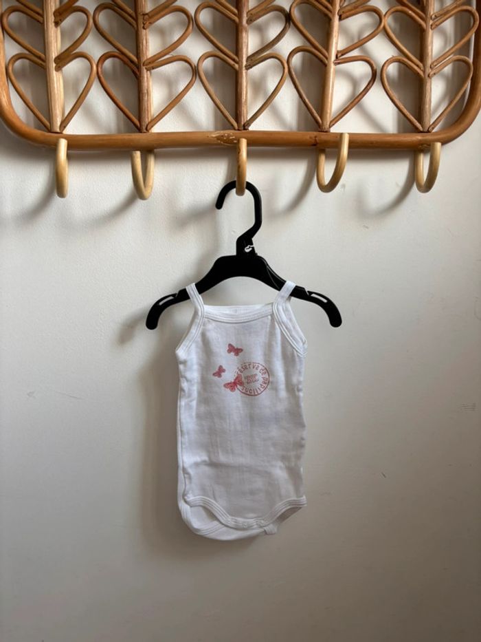 Lot 3 bodies bretelles Petit Bateau 3 mois - photo numéro 2