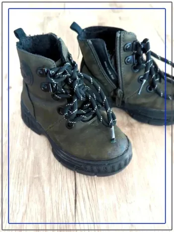 Bottines taille 24